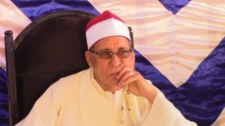 تسمم قارئ القرآن الكريم الشيخ سيد عيسى وأسرته من وجبة فسيخ