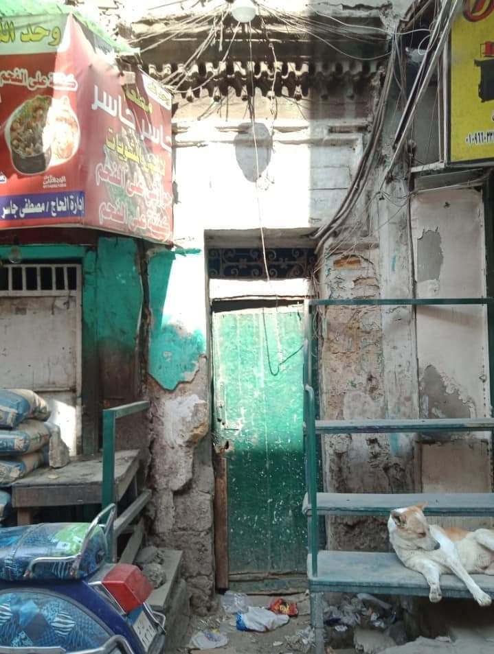 حمام أيدغمش المعروف بحمام الدرب الأحمر