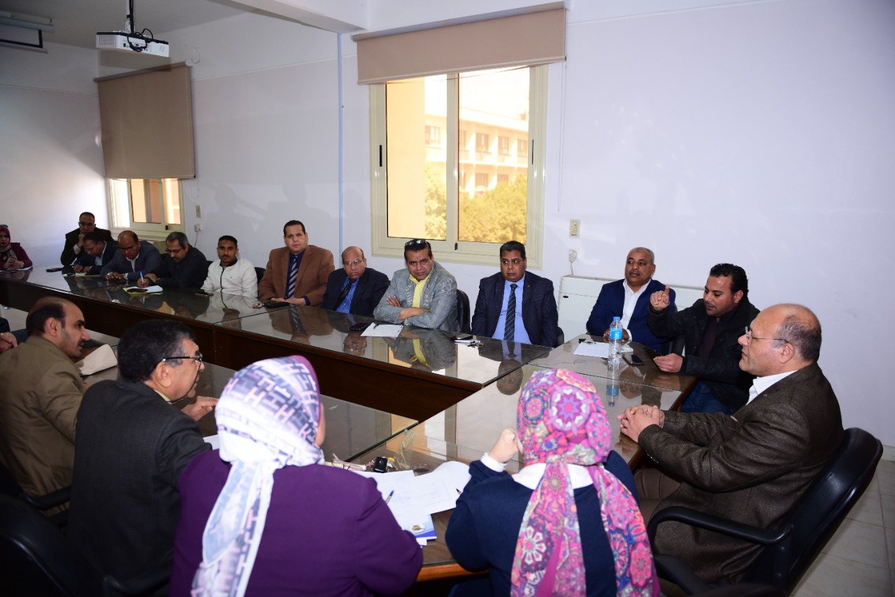 النعماني : ٢٣ جامعة عربية ومصرية تشارك في مؤتمر الباحثين بسوهاج