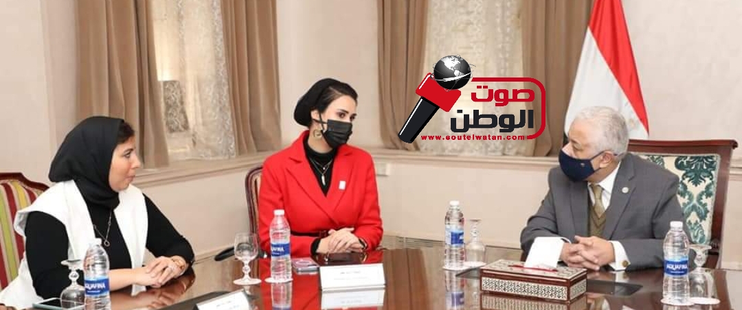 وزير التربية والتعليم يوقع بروتوكول تعاون مع مؤسسة "حياة كريمة" لتعزيز التعاون المشترك في القرى الأكثر احتياجًا