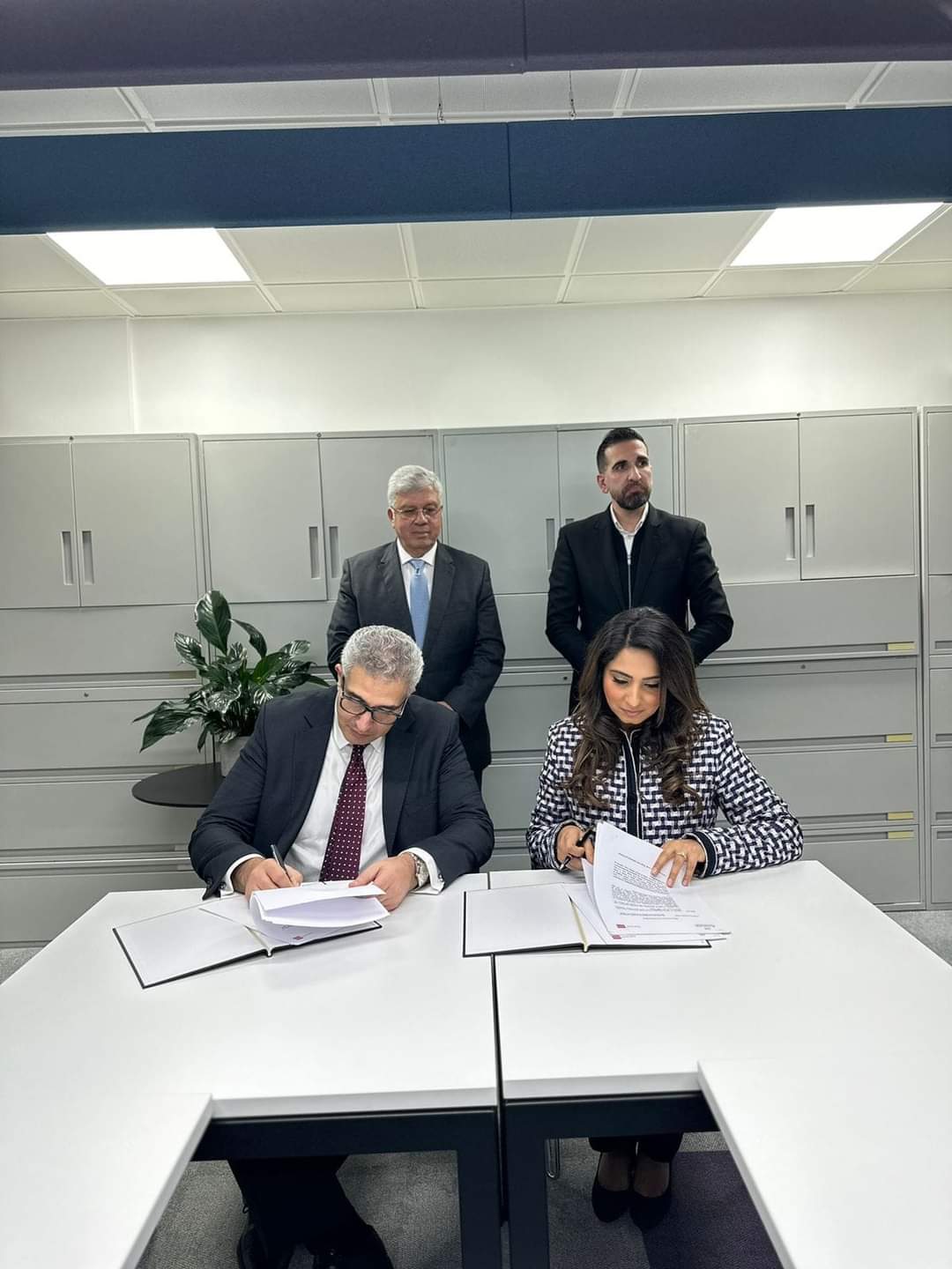 وزير التعليم العالي يشهد توقيع مذكرة تفاهم بين المجلس الأعلى للجامعات وجمعية المحاسبين القانونيين المُعتمدين البريطانية