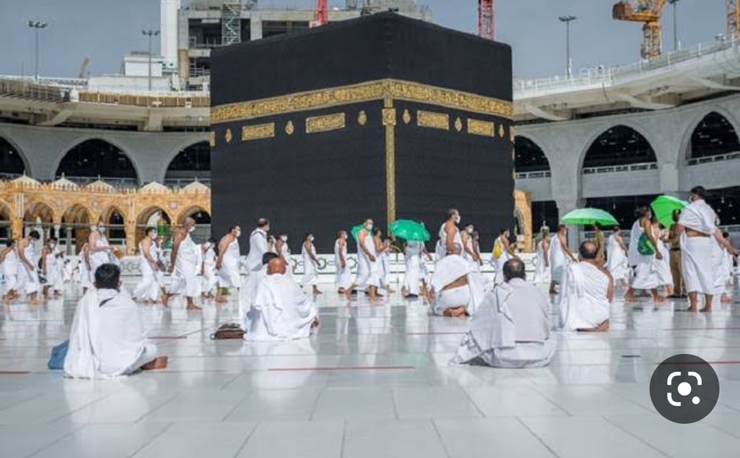 بالجمعة الرابعة من شهر رمضان..جاهزية منظومة خدمات المسجد الحرام لاستقبال المصلين والمعتمرين