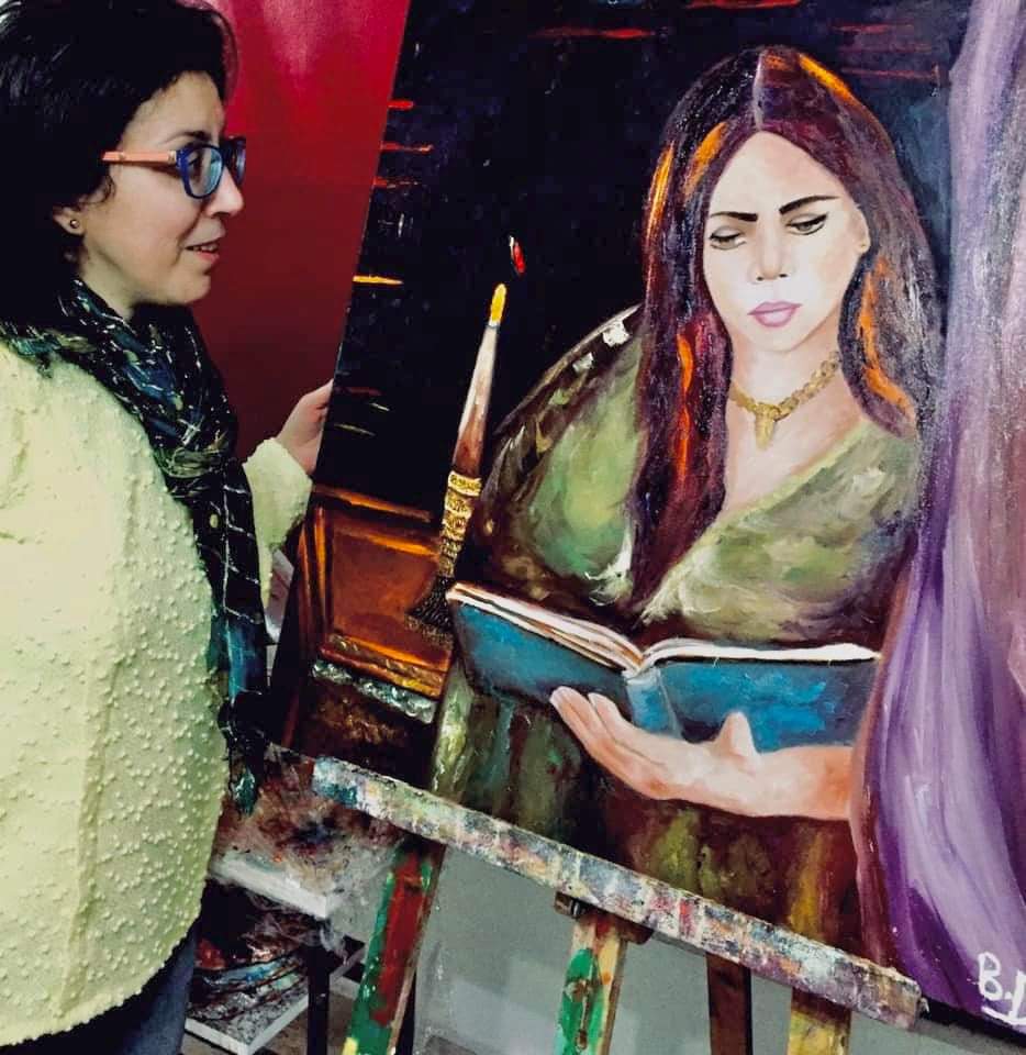 بالصور: مزج بين الفنّ و القانون بألوان  دليلة بن الحاج سالم 