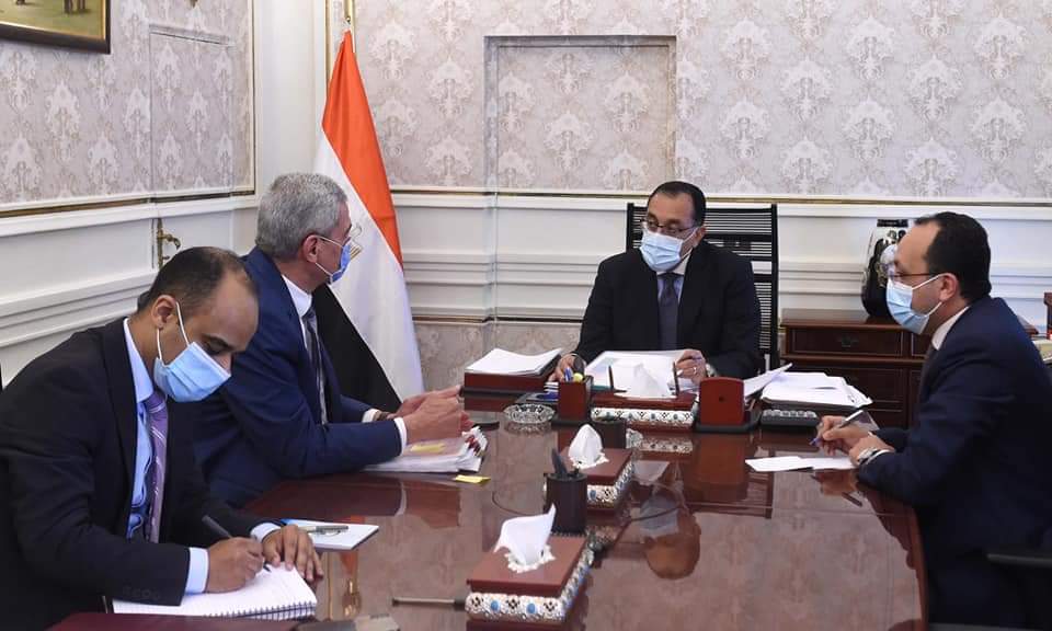 مدبولي يُتابع ملفات عمل الهيئة المصرية للشراء الموحد والإمداد والتموين الطبي