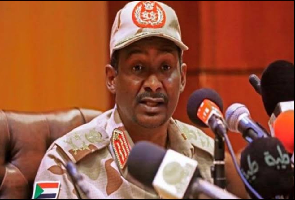 حميدتي: نحرص على الوصول إلى التحول الديمقراطي