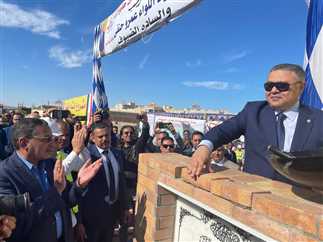 محافظ البحر الأحمر يفتتح مشروعات سياحية بالغردقة احتفالا بالعيد القومي