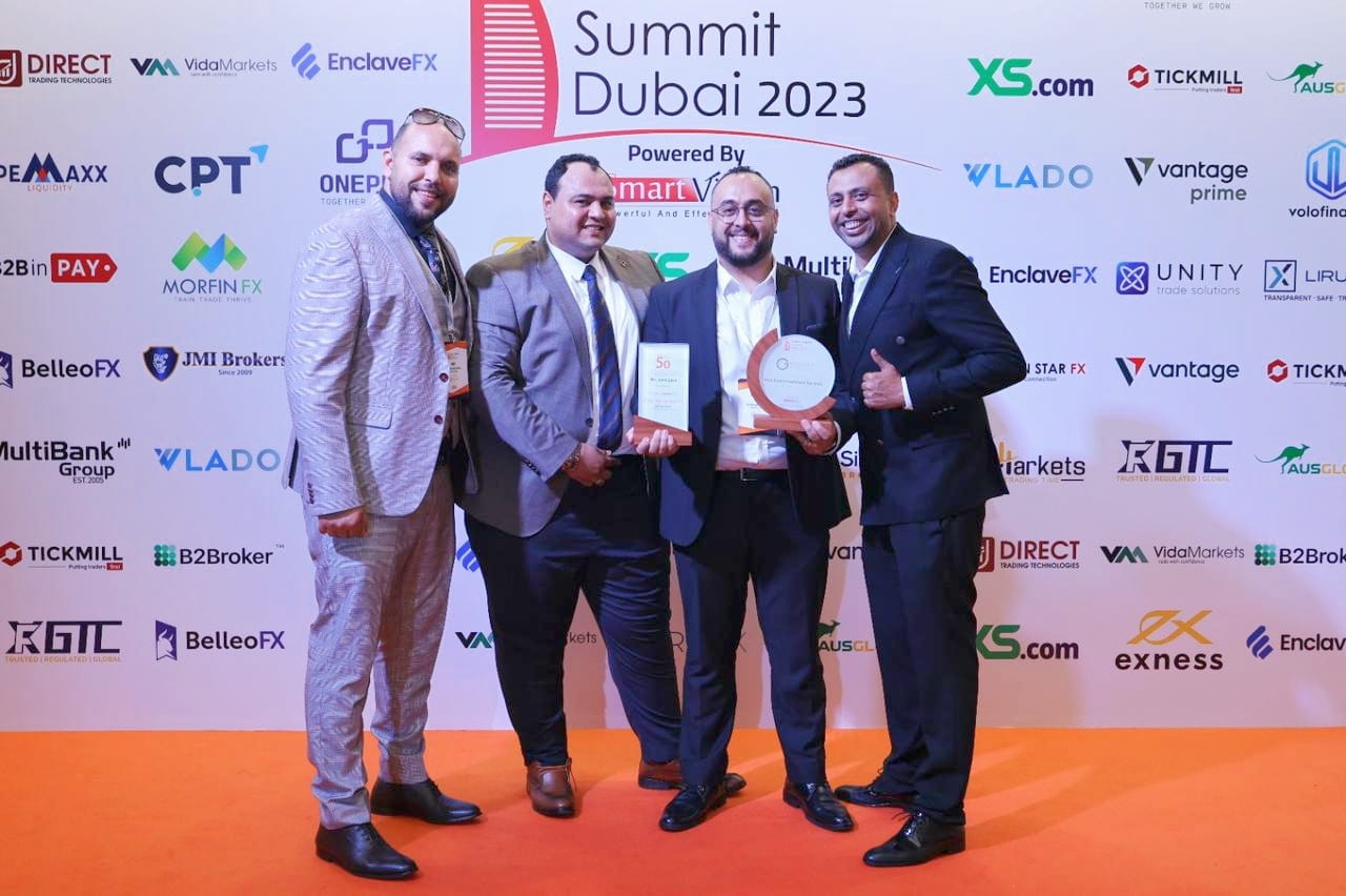 جولد ايرا الإمارات" تنال درع المؤسسة الأكثر انتشارا إقليميا وعالميا في مجال الذهب داخل مؤتمر forex traders summit dubai 2023