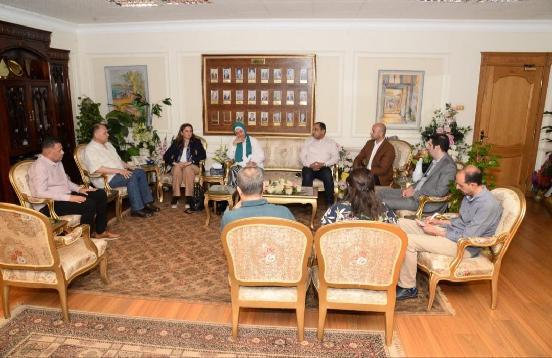 وفد منظمة العمل الدولية في زيارة أسيوط 