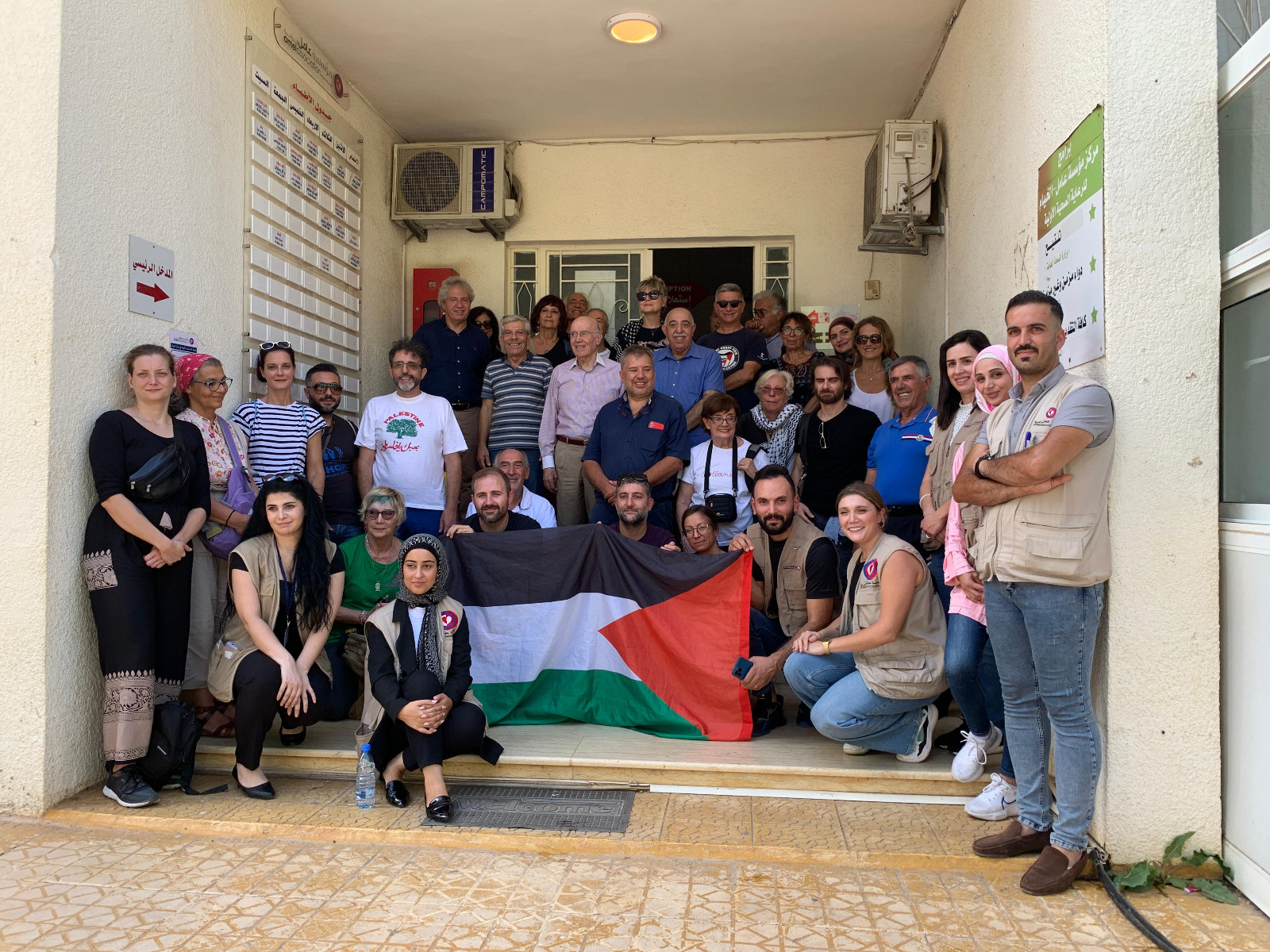 لجنة "كي لا ننسى صبرا وشاتيلا" الأوروبية تزور "عامل" لإحياء ذكرى المجزرة وتجديد التضامن مع القضية الفلسطينية