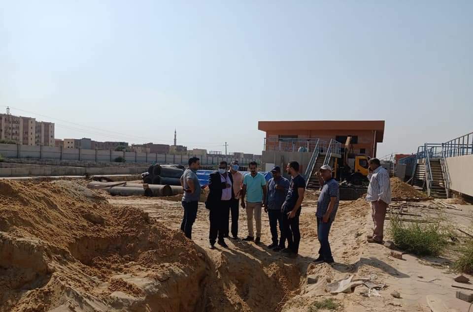 رئيس جهاز "النوبارية الجديدة": توريد وتركيب المهمات الكهربائية ضمن مشروع توسعات محطة الصرف الصحى الرئيسية بالمدينة 