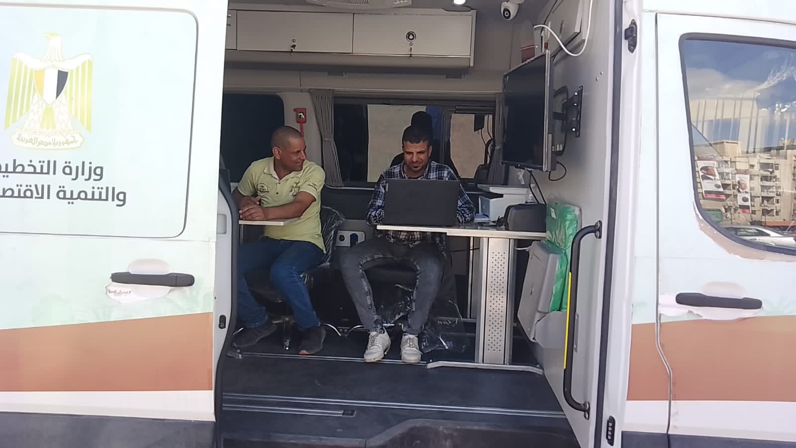 تيسيرا على المواطنين  استمرار تشغيل سيارات الخدمات التكنولوجية بدمنهور حتى يوم 16 نوفمبرالجارى