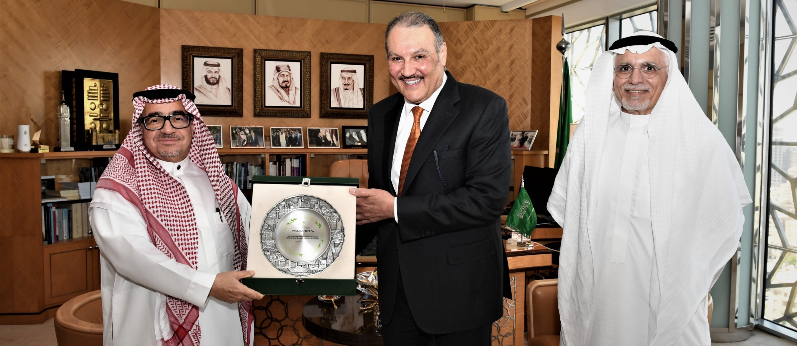 سفير المملكة لدى مصر يستقبل الرئيس التنفيذي للمركز الوطني لتنمية الغطاء النباتي ومكافحة التصحر