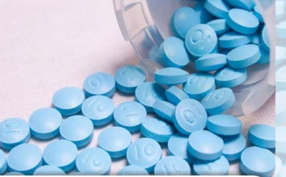 ضبط أدوية مخدرة ومهربة في حملة مكبرة على صيدليات سوهاج