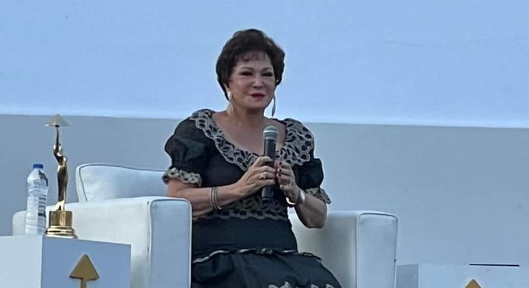 لبلبة تكشف تفاصيل رحلتها الفنية خلال جلسة حوارية مع امير رمسيس