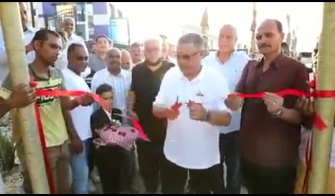 "أوفى بوعده".. محافظ البحر الأحمر يفتتح منتجع العائلات لخدمة الأهالي والمصطافين بتكلفة 10 مليون جنيه بالغردقة