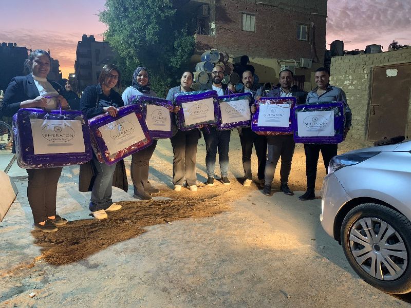 العاملون بالسياحة يتبنون مبادرة «شتاء دافئ» لتوزيع البطاطين على الأسر الأولى بالرعاية بالبحر الأحمر