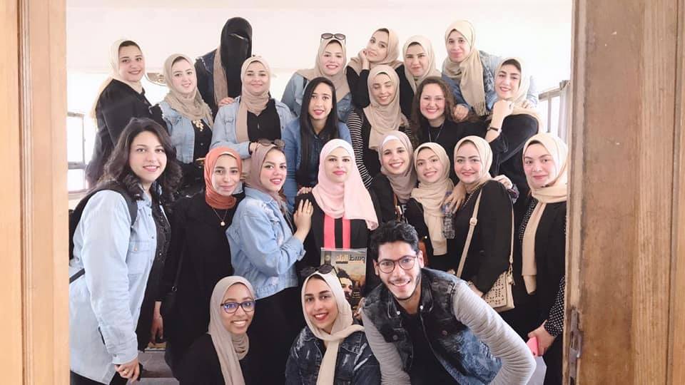 "وسط البلد لكل أهل البلد"..  مشروع تخرج طلاب إعلام عين شمس