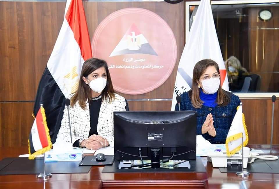 وزيرتا الهجرة والتخطيط تعقدان اجتماعا تحضيريا في إطار الاستعداد لمؤتمر "مصر تستطيع بالصناعة"