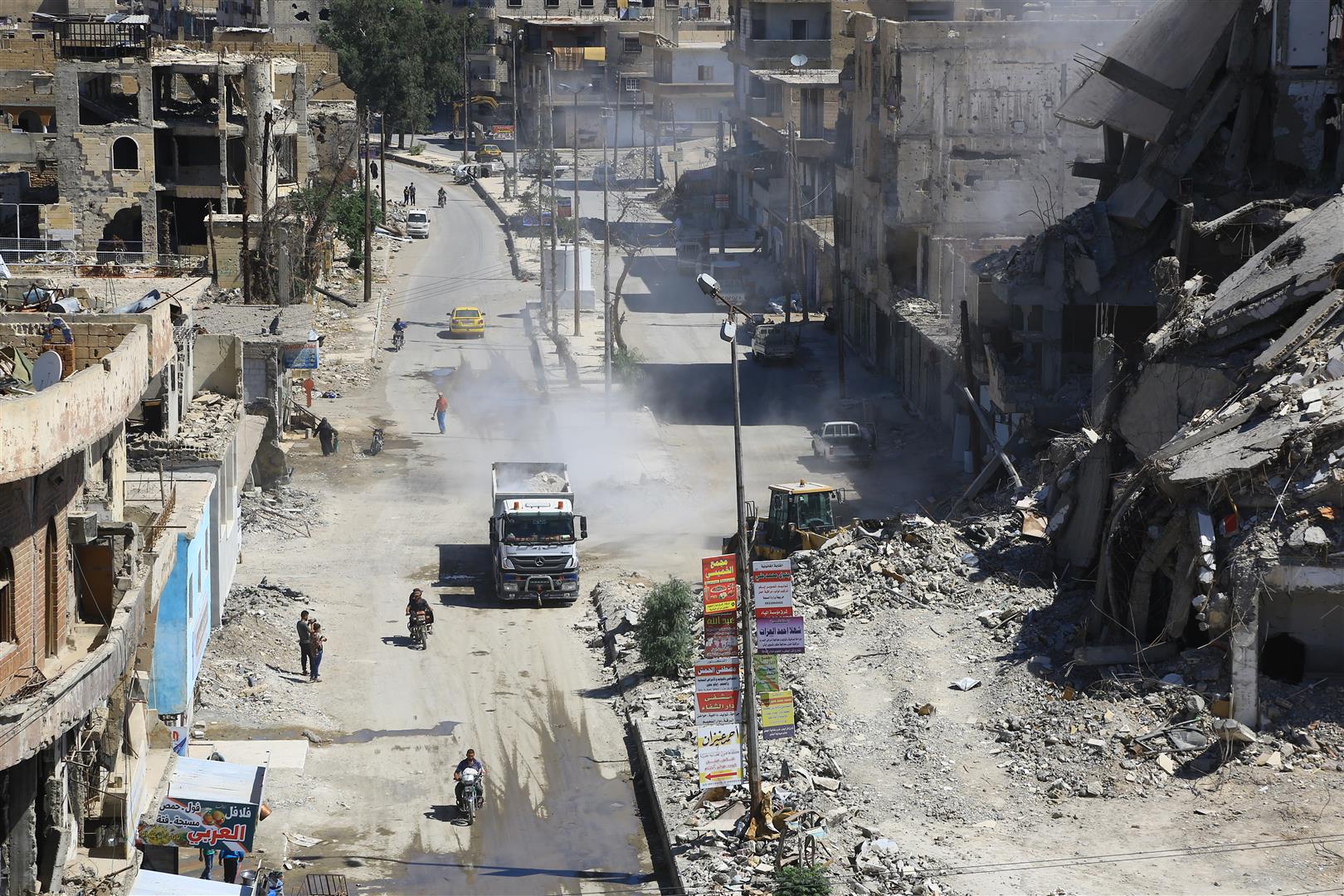 تركيا تعزز وجودها العسكري قرب سوريا مع استعداد أمريكا للانسحاب