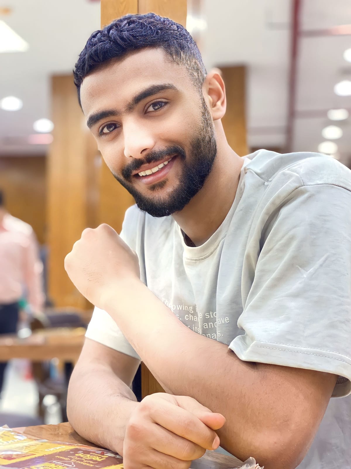 العنوان تهنئة خاصة بعيد الميلاد السعيد