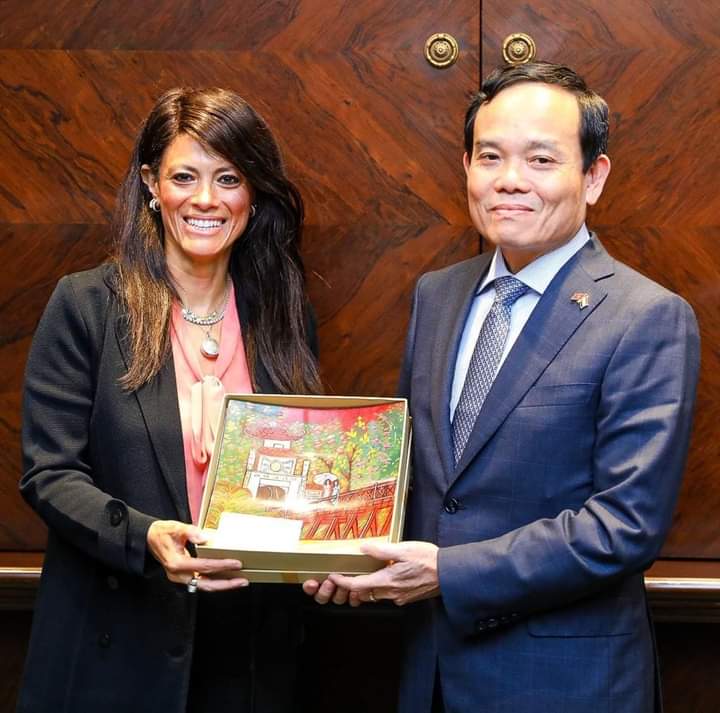 المشاط تعقد جلسة مباحثات مع نائب رئيس وزراء فيتنام خلال زيارته لمصر