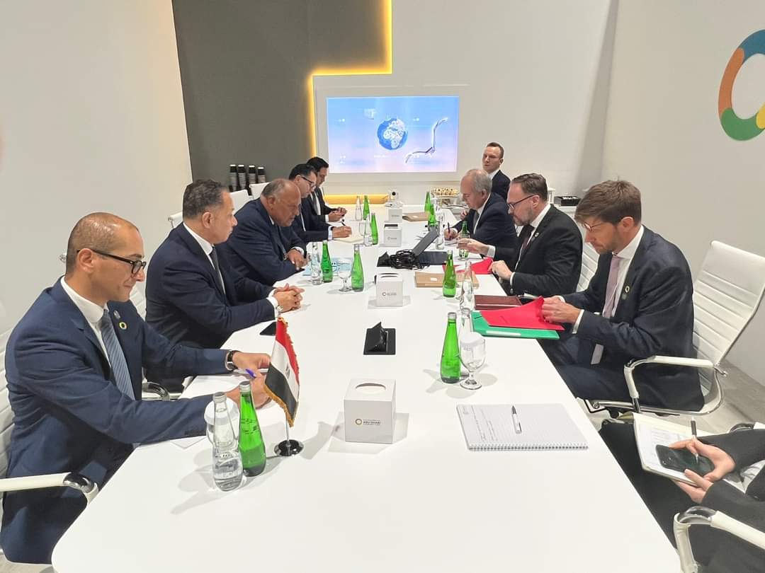 وزير الخارجية يستقبل الوزير الدنماركي للتعاون التنموي والسياسات المناخية