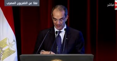 وزير الاتصالات يكشف عن اعتبار كابلات "الفايبر" ضمن اشتراطات البناء
