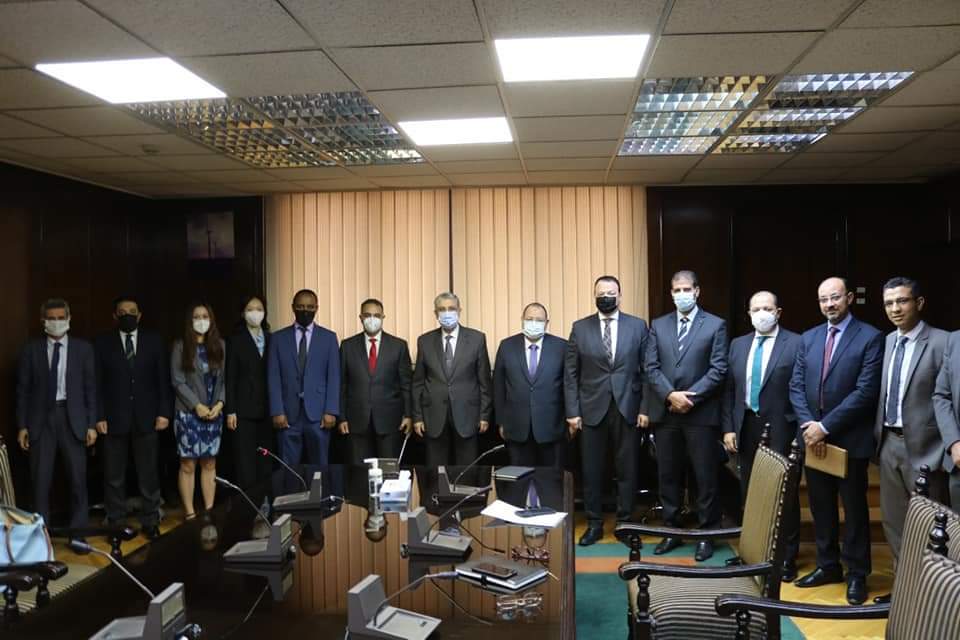 د.شاكر يستقبل مدير تسهيل تمويل المشروعات بالوكالة الدولية للطاقة المتجددةلبحث سبل دعم الوكالة الدولية للطاقة المتجددة فى التحضير لمؤتمر الأطراف COP27