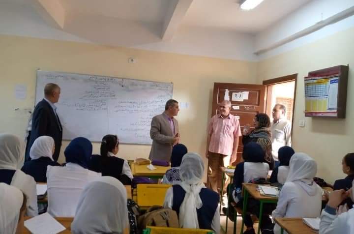 وكيل تعليم القليوبية في زيارة تفقدية لمدارس إدارة بنها التعليمية