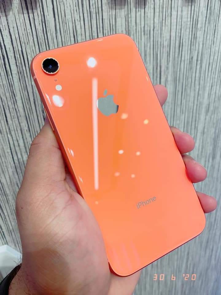 موظف بشركة محمول فى الجيزة استولى على 68 هاتف آيفون