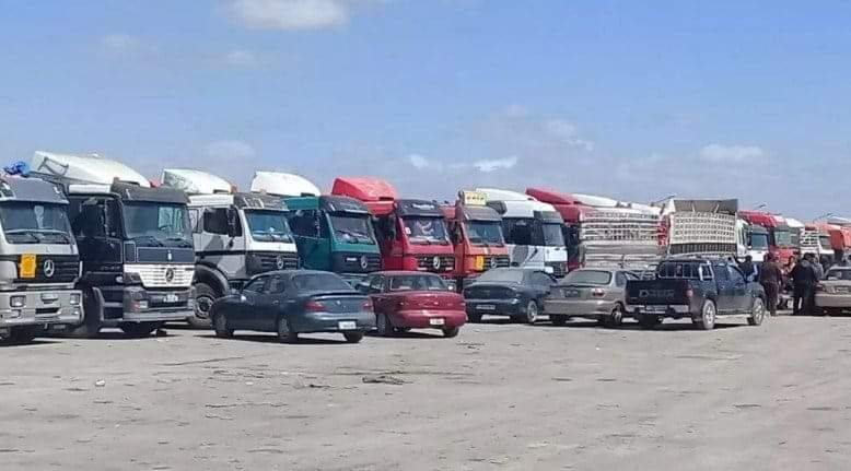 الجمارك تنهي تكدس الشاحنات بميناء سفاجا