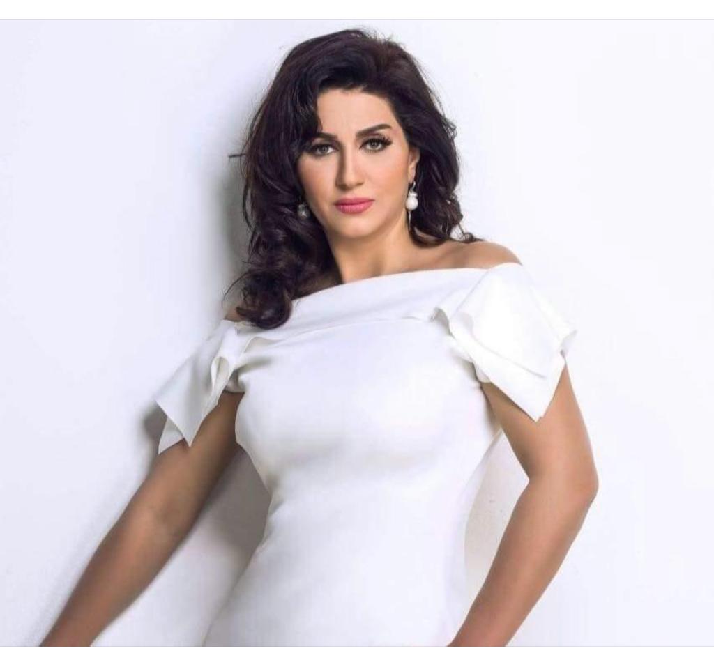 بيت الشدة يعيد وفاء عامر لسباق دراما رمضان