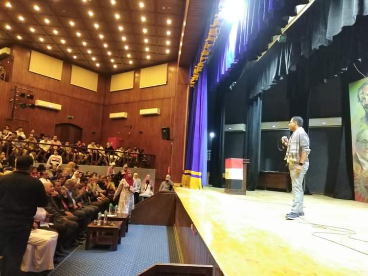 قصر ثقافة وادي النطرون ينظم حفلاً فنياً لدعم القضية الفلسطينية. 