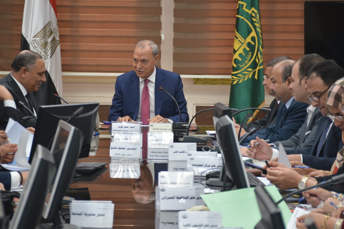 محافظ القليوبية يستقبل مدير المركز الوطني لتخطيط إستخدامات أراضي الدولة لمناقشة تسريع منظومة العمل في ملفات تقنين أملاك الدولة