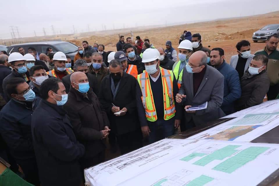 وزير النقل يتابع أعمال تنفيذ مشروع قطار العين السخة/العلمين /مطروح في المسافة من حلوان حتى العين السخنة مرورا بالعاصمة الإدارية الجديدة