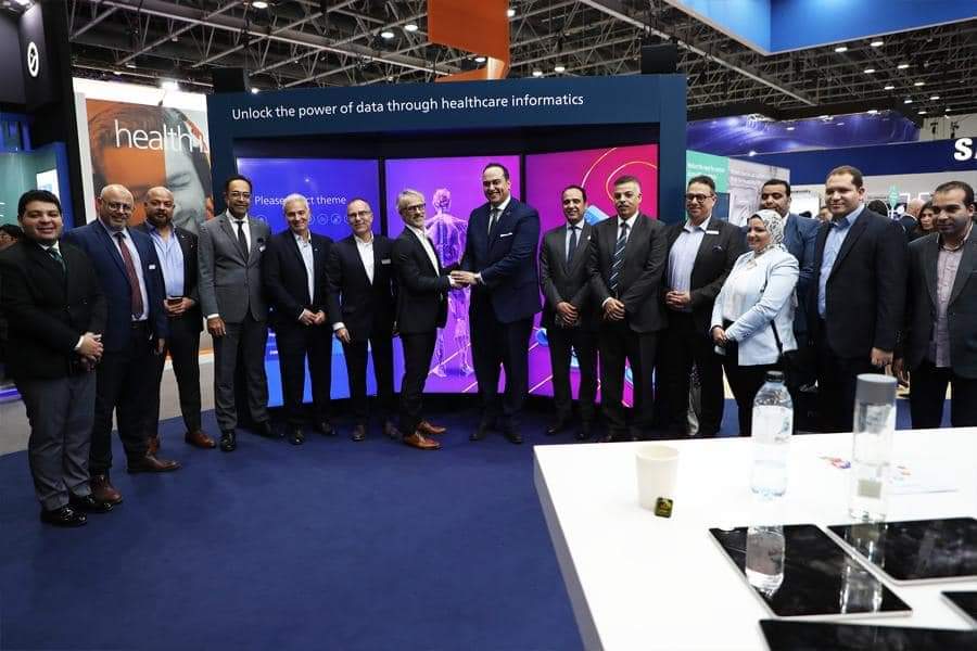 رئيس هيئة الرعاية الصحية يشارك في فعاليات معرض ومؤتمر الصحة العربي "آراب هيلث 2023" بدبي .