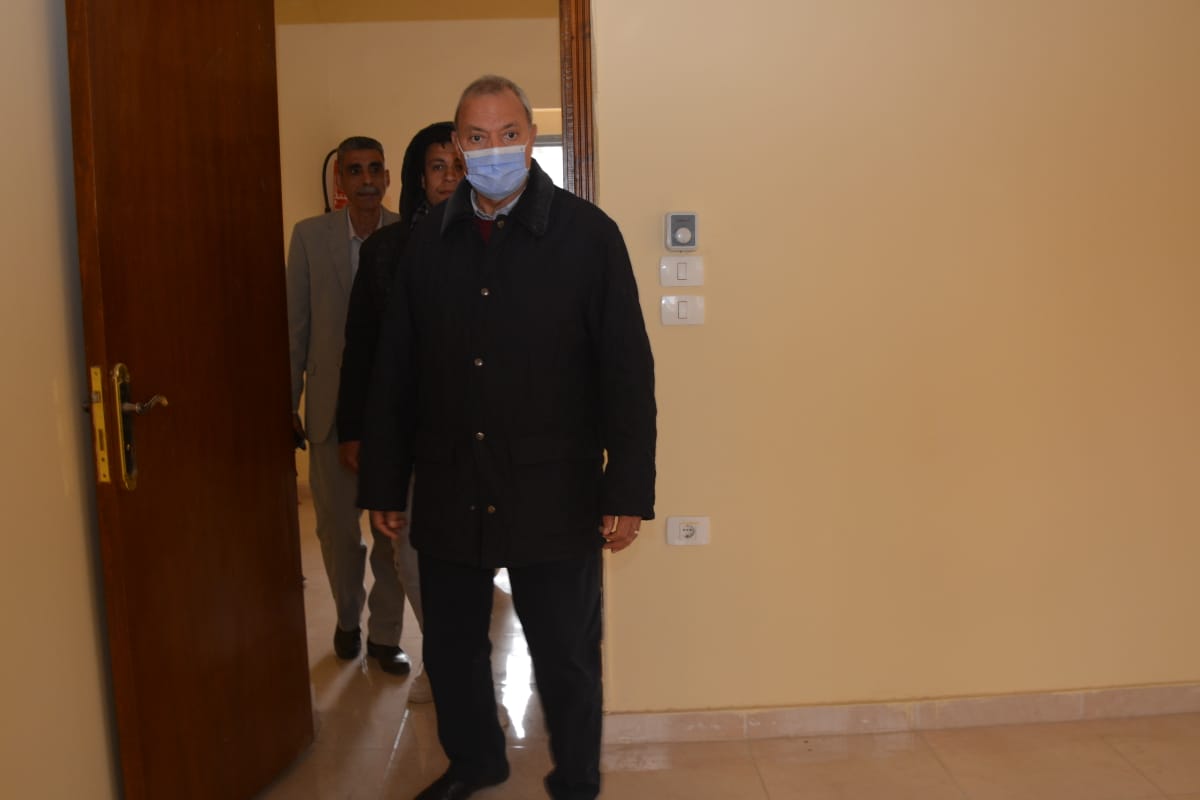 محافظ القليوبية يتفقد أعمال إنشاءات سوق حضاري لقرية طحوريا وقرية المريج