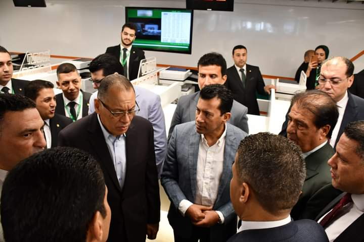 وزير الشباب والرياضة ومحافظ الشرقية يفتتحان فرع البنك الأهلي بمركز التنمية الشبابية بلبيس