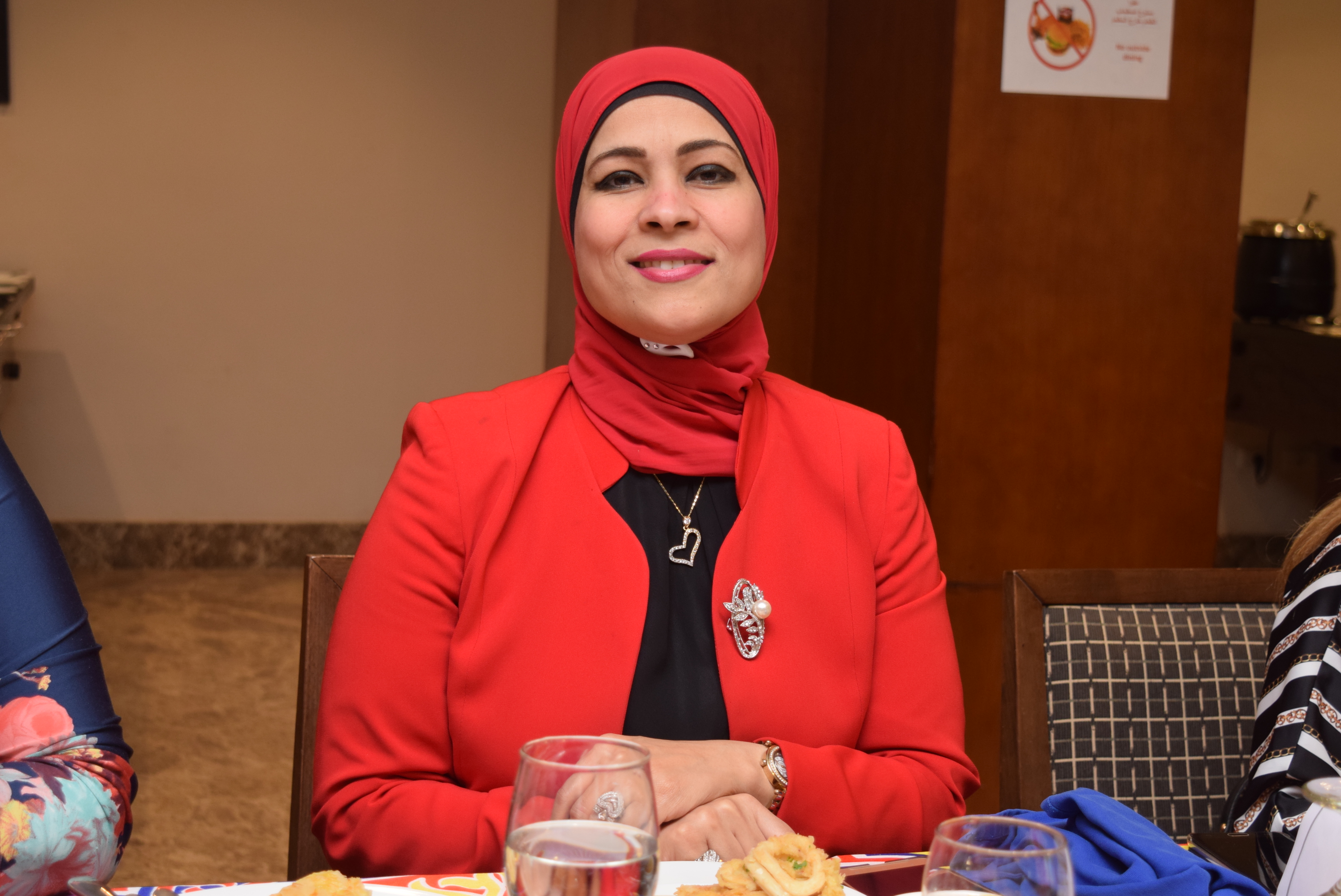 المستشارة فاتن عريف: المرأة العمود الفقري للأسرة والمجتمع ونعمل على زيادة وعيها وتدريبها على أعلي مستوي