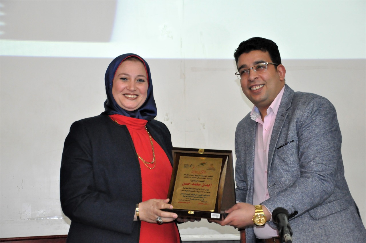 رئيس الإدارة المركزية للأنشطة الطلابية: معلمي التربية البدنية في المدارس هم المحور الرئيسي لبناء الأجيال السليمة