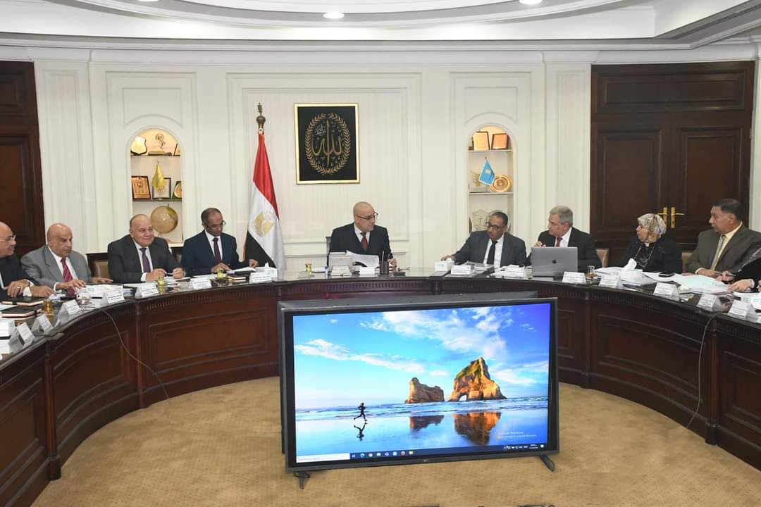 "القابضة لمياه الشرب والصرف الصحى" تعتمد الموازنة التقديرية للشركة وشركاتها التابعة للعام المالى 2022/2023