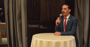 النائب مصطفى الكمار يطالب بسرعة إصلاح وإنارة طريق "شبين القناطر – قليوب"