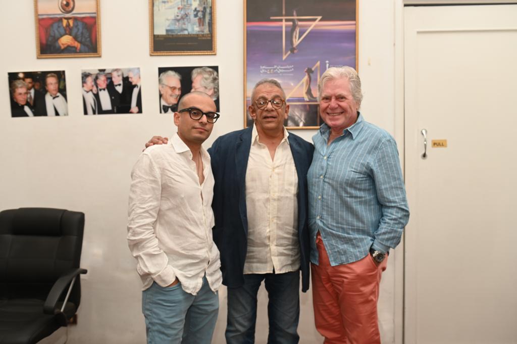 في دورته الـ 45 مهرجان القاهرة السينمائي الدولي يمنح يسري نصر الله جائزة الهرم الذهبي التقديرية  