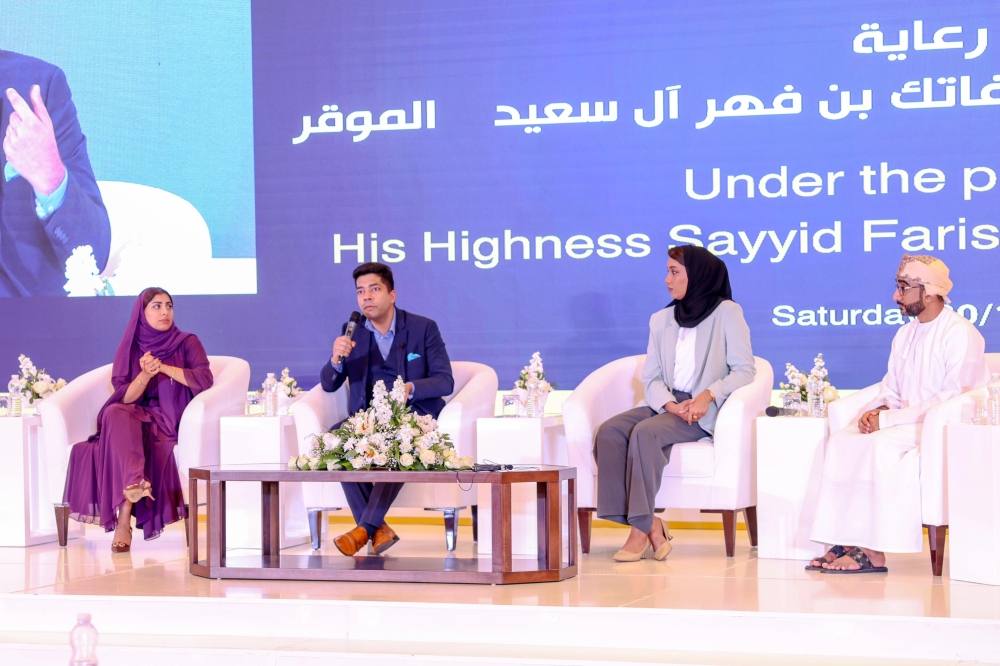 بحث تعزيز التبادل التجاري والاستثماري في القطاعات الواعدة بين سلطنة عُمان والهند