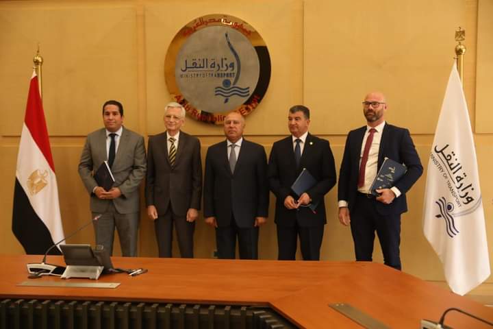 وزير النقل والسفير الفرنسي بالقاهرة يشهدان توقيع مذكرة تفاهم بشأن المرحلة الثانية من دراسات مشروع الخط السادس لمترو القاهرة الكبرى (الخصوص/ المعادي الجديدة)