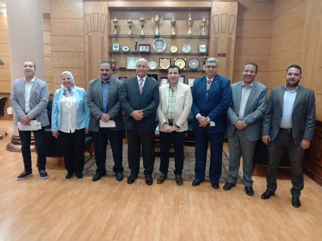 جامعة بنها بصدد افتتاح "استديو تعليمي" بأحدث التقنيات.. والدكتور جمال سوسة، رئيس الجامعة، يؤكد: نقلة نوعية للتدريب العملي لطلاب الجامعة