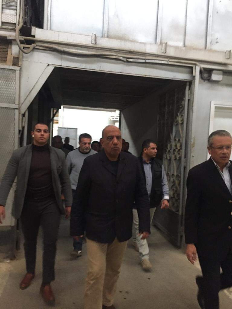 وزير قطاع الأعمال العام في جولة تفقدية بشركة النصر للسيارات