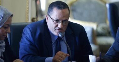 النائب عمر حمروش لمحافظ البحيرة: "قبلة على جبينك منى وأهالى إيتاى البارود"