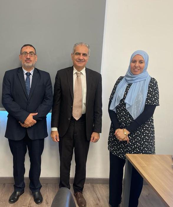 نائب رئيس جامعة أسوان : استمرارالتدريب الإلكتروني والرقمي للطلاب 