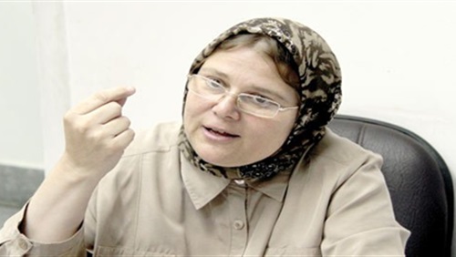 " شيرين فراج " توجه طلب إحاطة عاجل لوزيرة البيئة بشأن تهريب جذوع الأشجار المتحجرة خارج البلاد